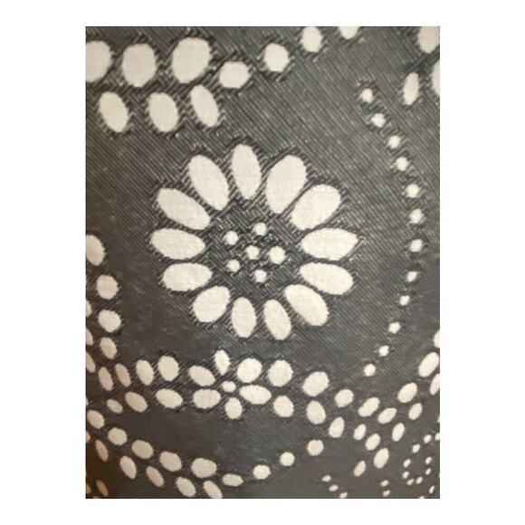 Banana Republic Floral Print Pencil Skirt Size 4P - Picture 3 of 6